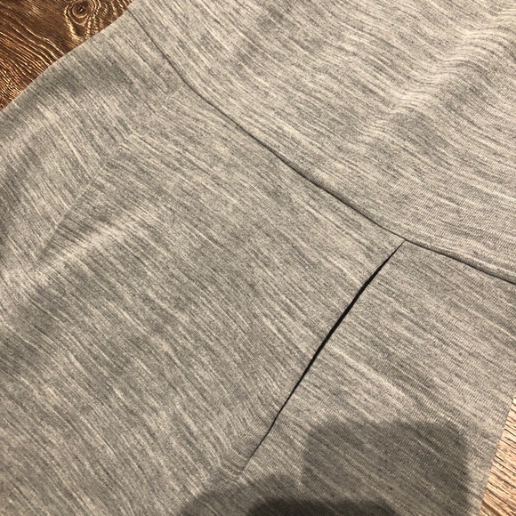 Peter Pan Collar Wool Dress - Picture 7 of 7